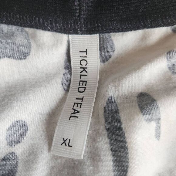 C20 Tickled Teal knit leopard cardigan - Picture 2 of 8